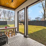 Modern Luxury Rooftop Deck, 3 Mi To Downtown